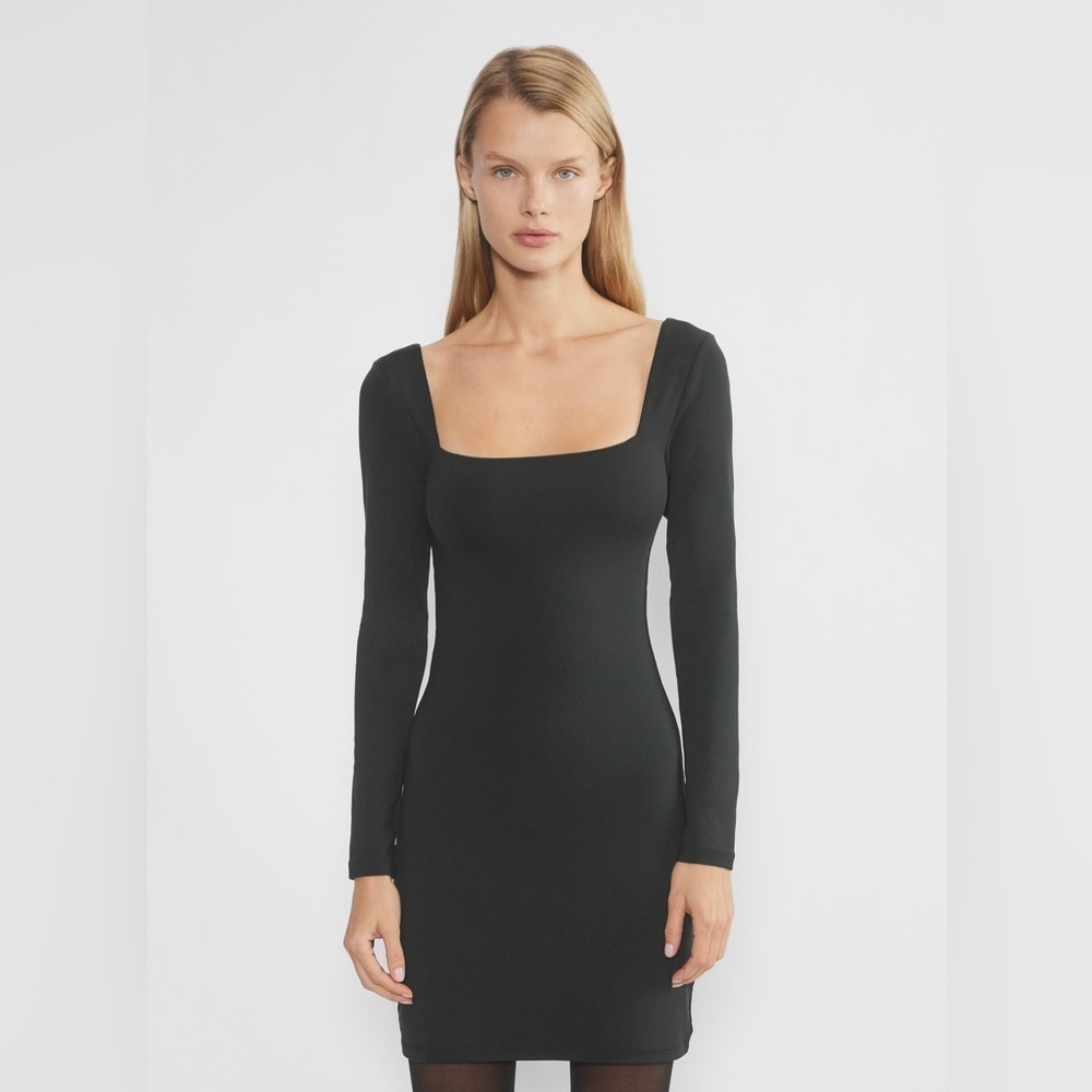 Aritzia Babaton Contour Squareneck Longsleeve Mini Dress in Black - Size XS